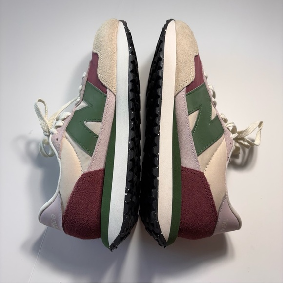 New Balance 237 Athletic Sneakers Retro Maroon Green Women’s Size 7.5 LIKE NEW - Picture 8 of 11